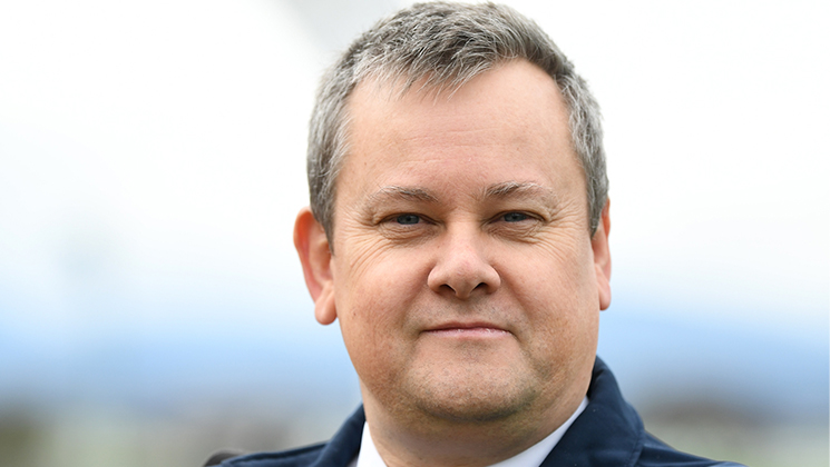 Neil Linder Legends Day performances impress Chief Handicapper